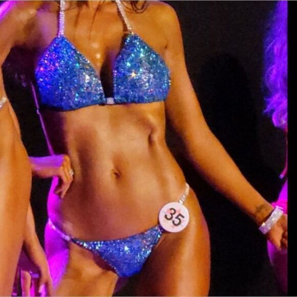 ANGEL COMPETITION BIKINI - Picture 3 of 4